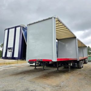 Tautliner link Trailers