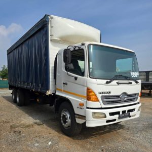 Hino 14 Ton Truck