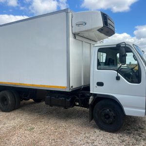 Isuzu NPR 300