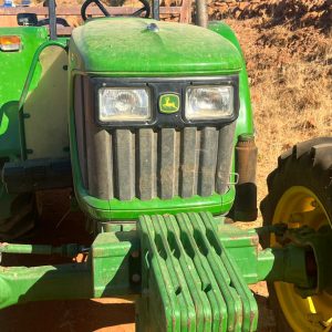 John Deere 5075E