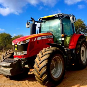 Massey Ferguson 7615