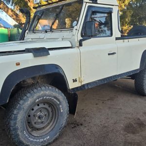 Land Rover Defender 110