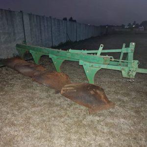 John deere 4 skaar