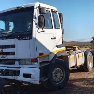 Nissan UD 440