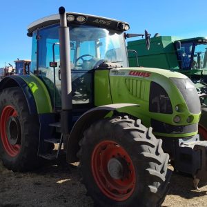 Claas ares 697