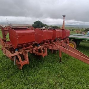 4 Row Massey Ferguson planter