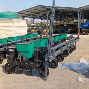 6 row planter