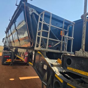 Afrit side tipper 45 cub