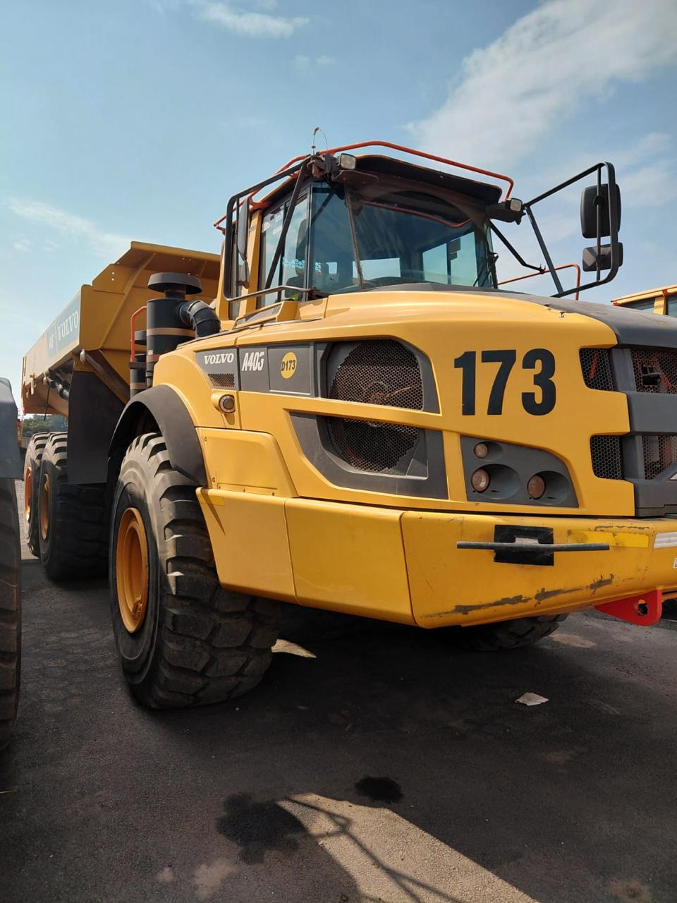 Volvo Dump Trucks
