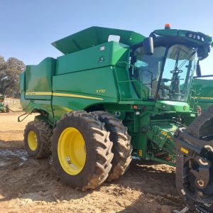 John Deere S 770