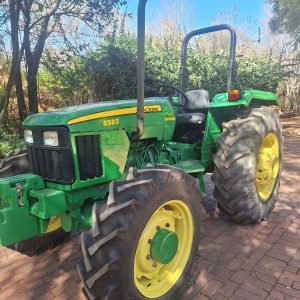 John Deere 5503 4x4