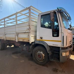 Iveco 12 ton Trok