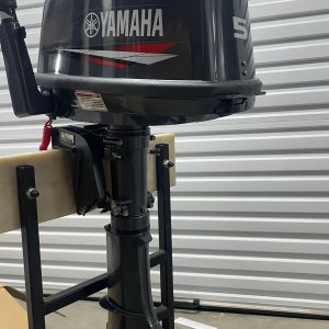 5 HP Yamaha Boat Motor