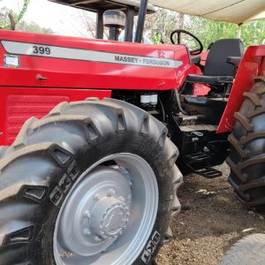 Massey Ferguson 399