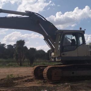 VOLVO EC480 EXCAVATOR