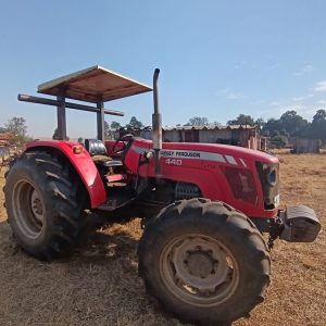 Massey 440