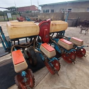 Monesum 4 ry planter