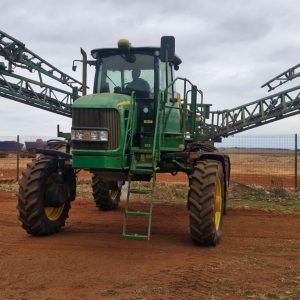 John Deere 4630