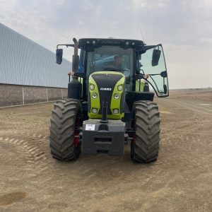 Claas Arion 610