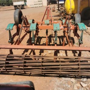 7 tand Keverneland ripper