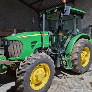 John Deere 5082E