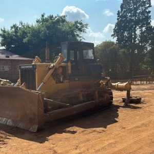 Komatsu D85A-21