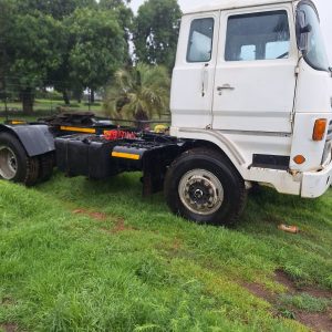 Isuzu Trok