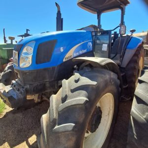 New Holland T6020