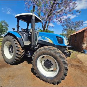 New Holland 6020