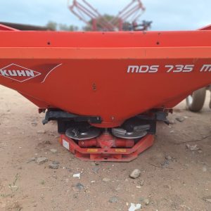 Kuhn Kunsmis En Kalkstrooier