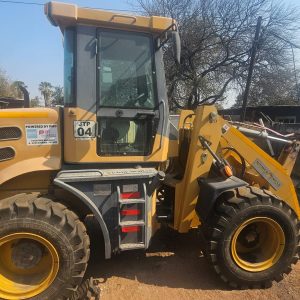 WUHLF FRONT END LOADER