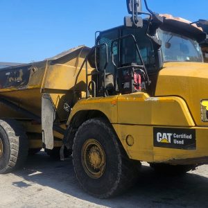 CAT 730 Loader